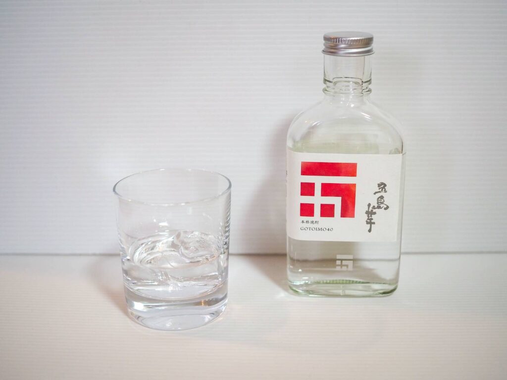 五島芋40度とロックグラス